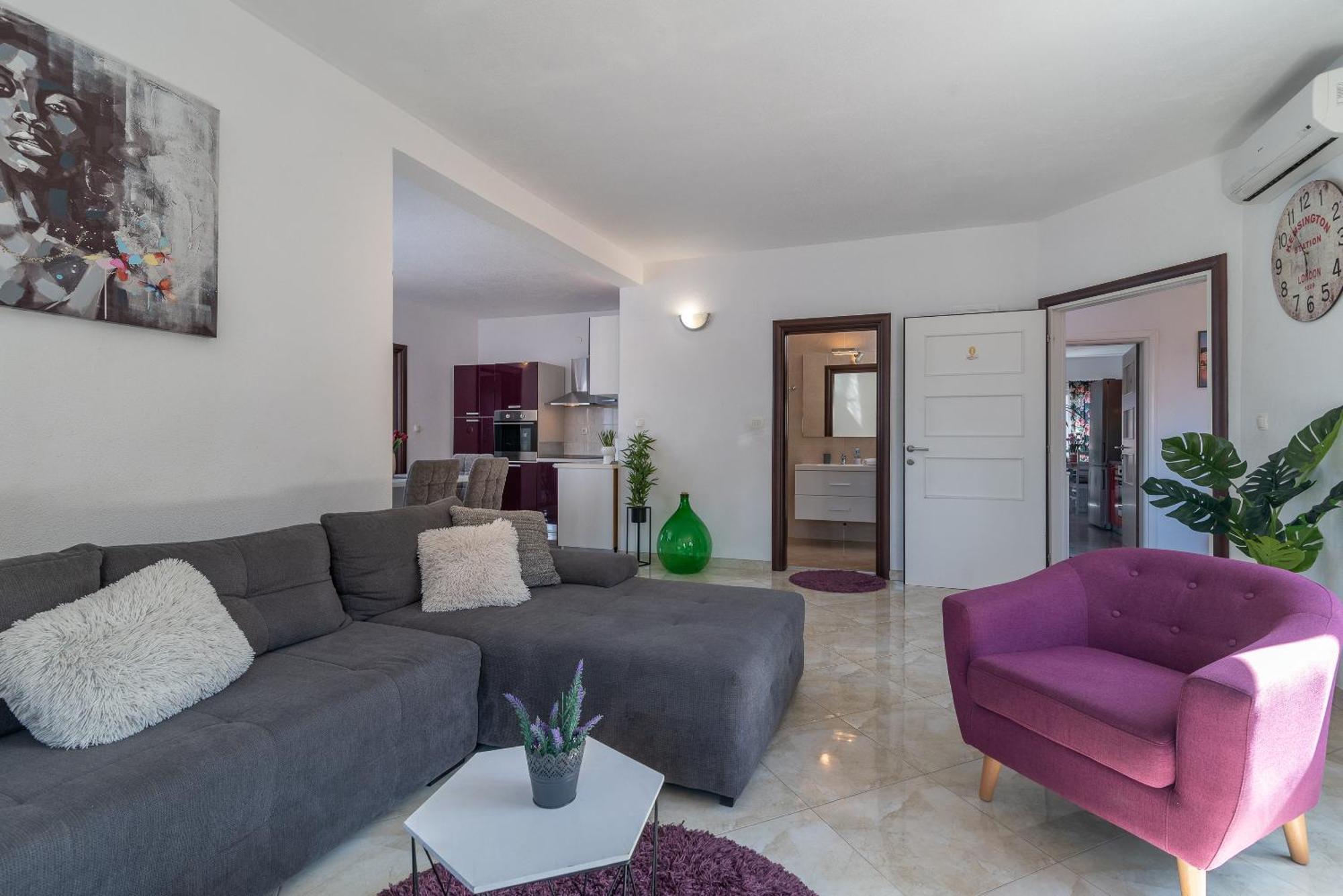 Holiday Villa Nostra 特罗吉尔 外观 照片
