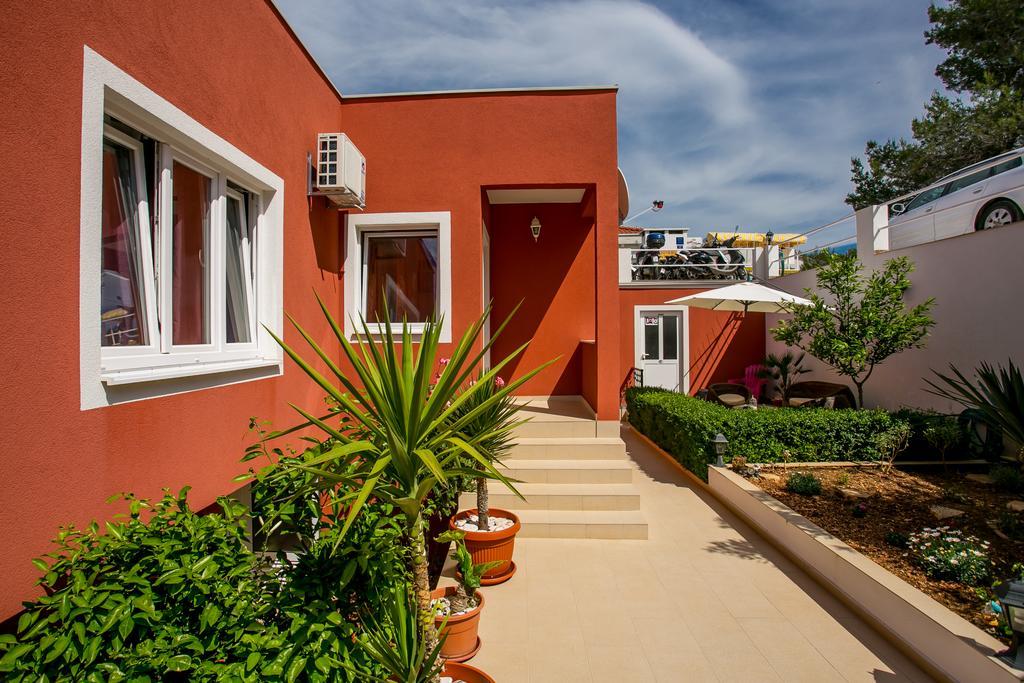 Holiday Villa Nostra 特罗吉尔 外观 照片