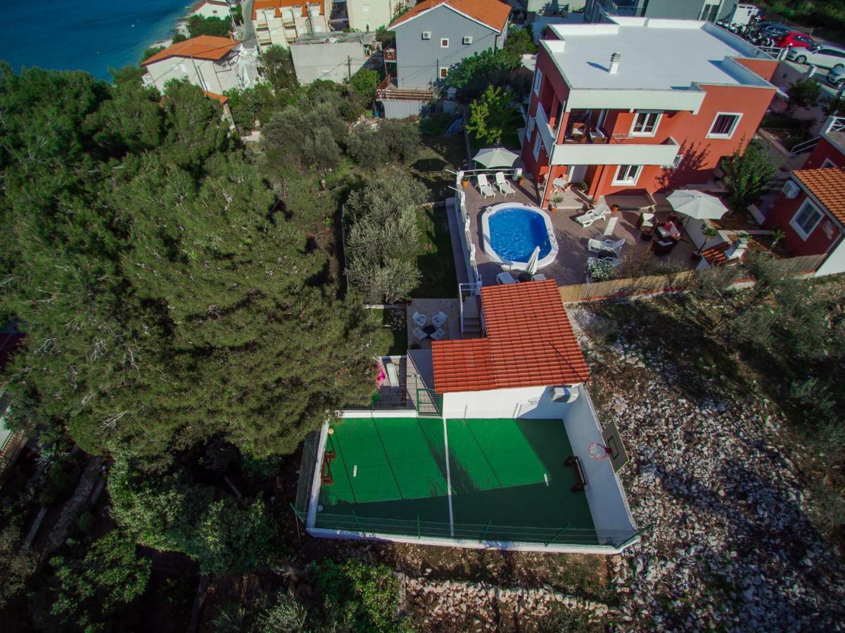 Holiday Villa Nostra 特罗吉尔 外观 照片